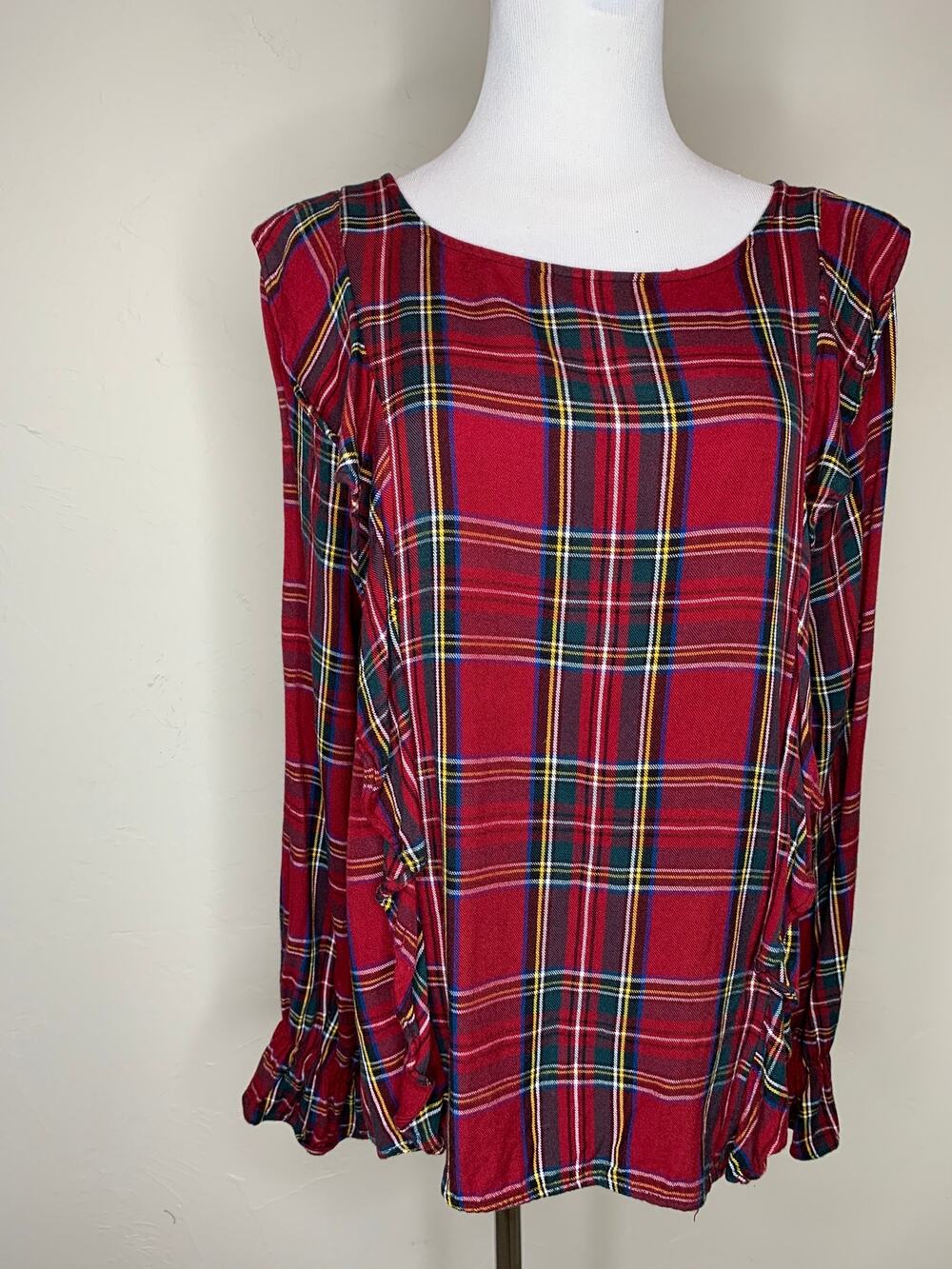Sanctuary Red Plaid Flannel Blouse Ruffle Detail Sz Large